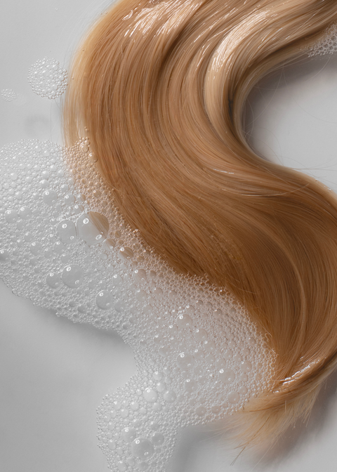 Traitements pour cheveux haut de gamme offerts au Salon LOCAL B. À essayer lors de votre prochain rendez-vous.