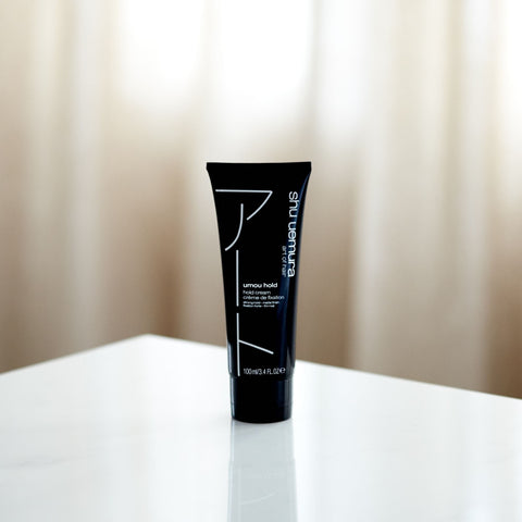 Crème de fixation umou hold